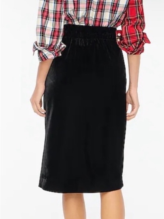 J. Crew Black Velvet Pull On Midi Skirt Size XS Pockets Elastic Waist Office - Picture 2 of 13